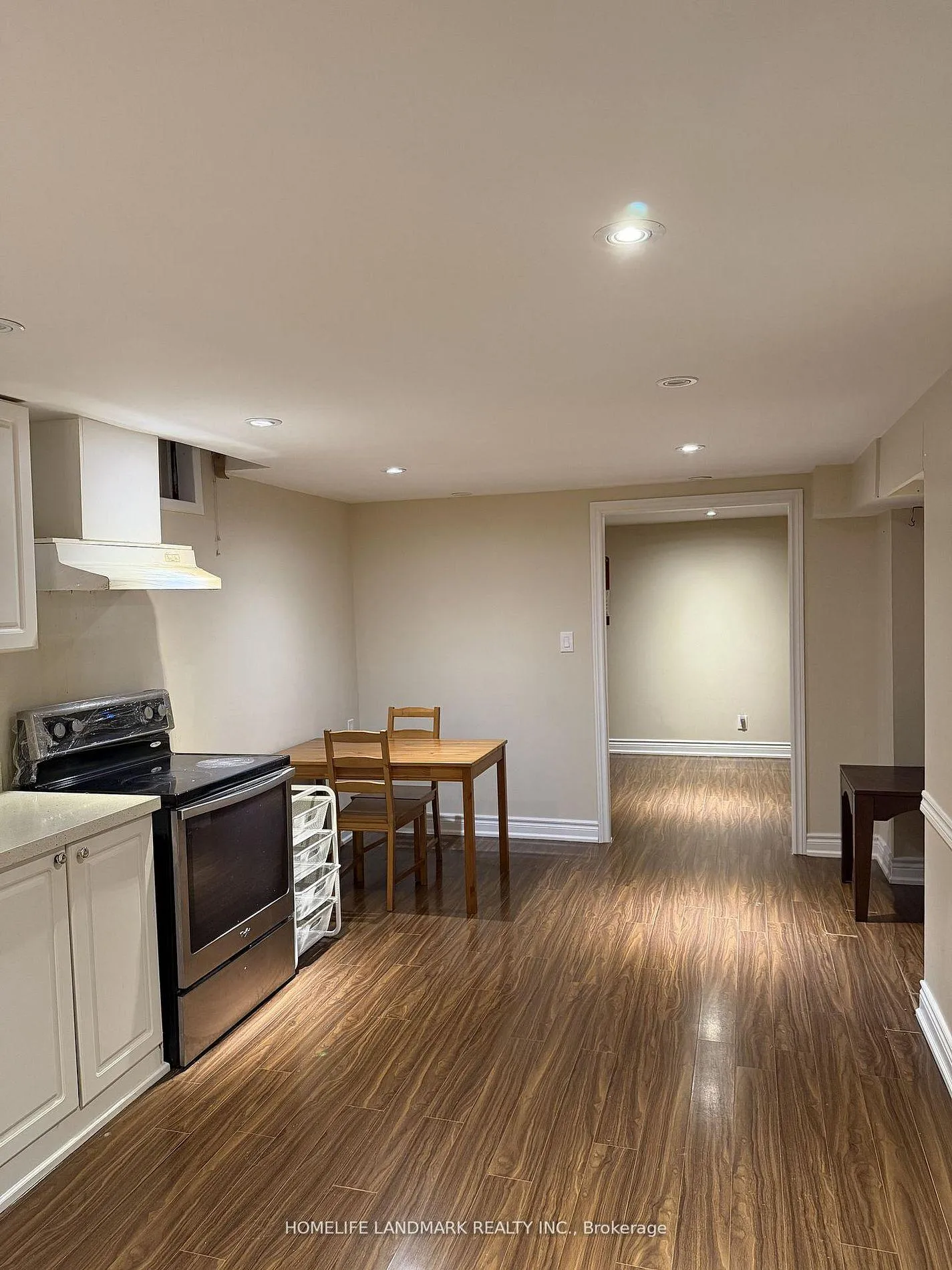 Photo 4 of Unit Bsmt, 54 Beck Drive, Markham, Raymerville — HOMEH