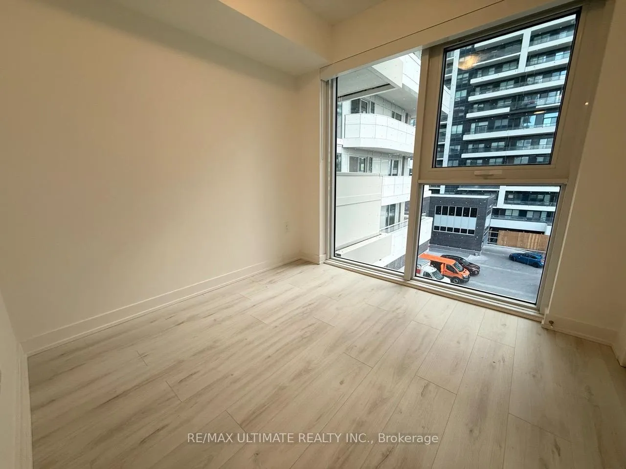 Photo 12 of Unit 302, 1010 Sandy Beach Road, Pickering, Bay Ridges — HOMEH