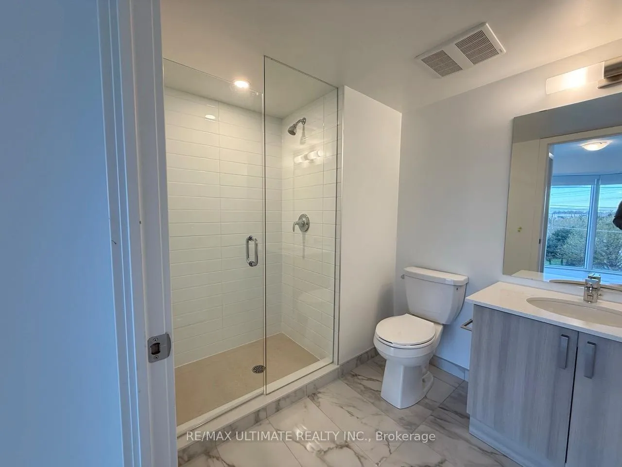 Photo 7 of Unit 308, 1010 Sandy Beach Road, Pickering, Bay Ridges — HOMEH