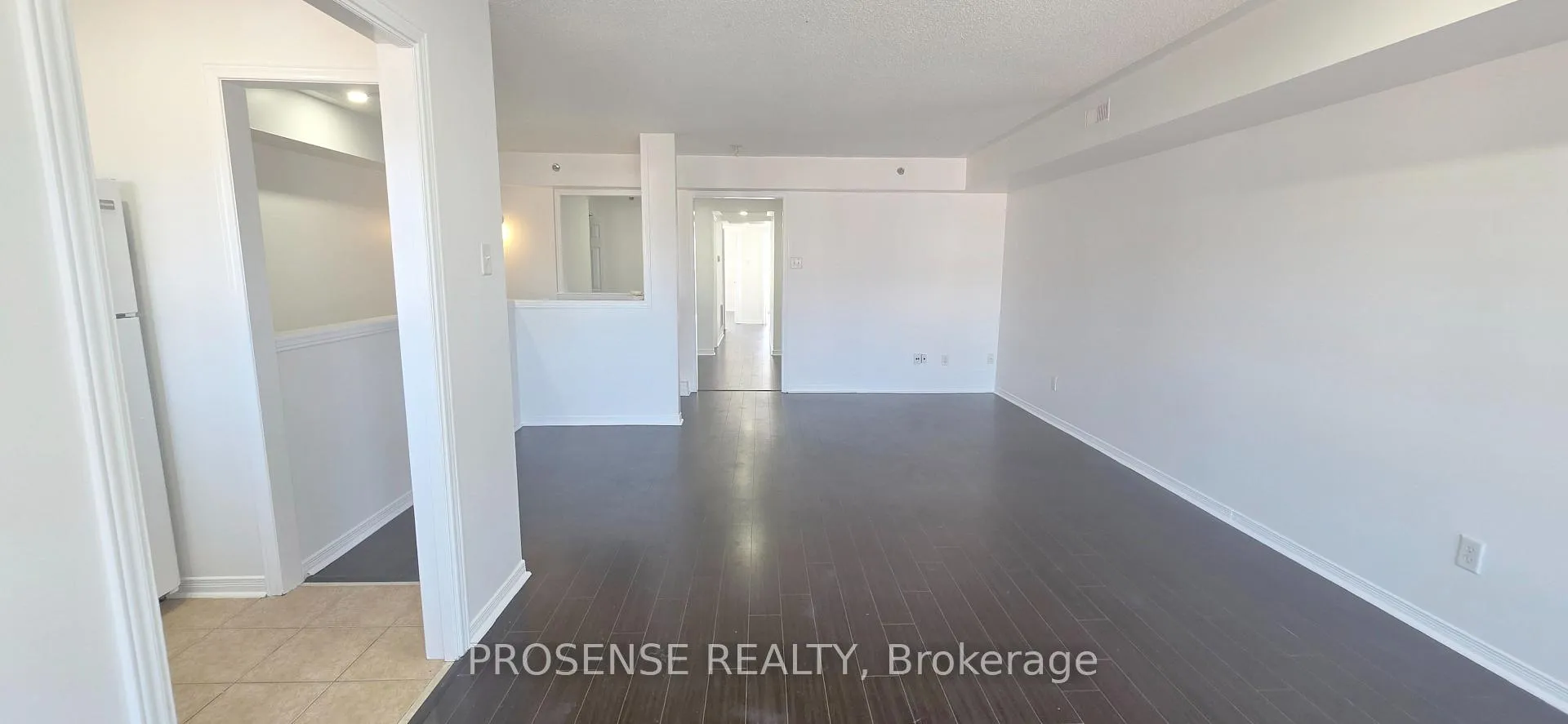Photo 4 of Unit 13, 9699 Jane Street, Vaughan, Maple — HOMEH