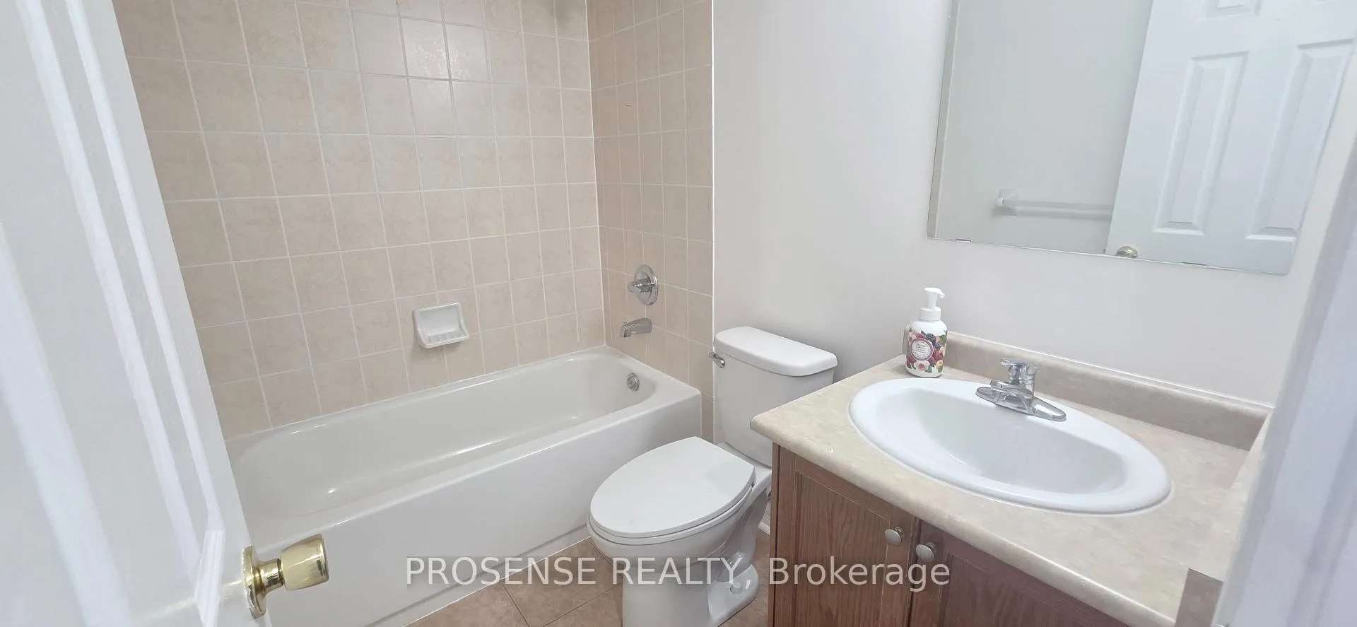 Photo 36 of Unit 13, 9699 Jane Street, Vaughan, Maple — HOMEH