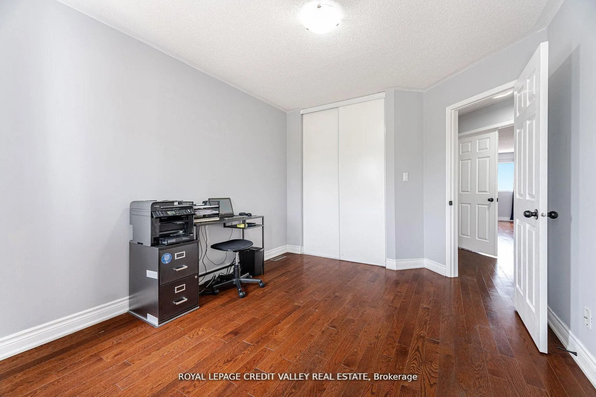 Photo 35 of 12 Greenhalf Drive, Ajax, South East — HOMEH