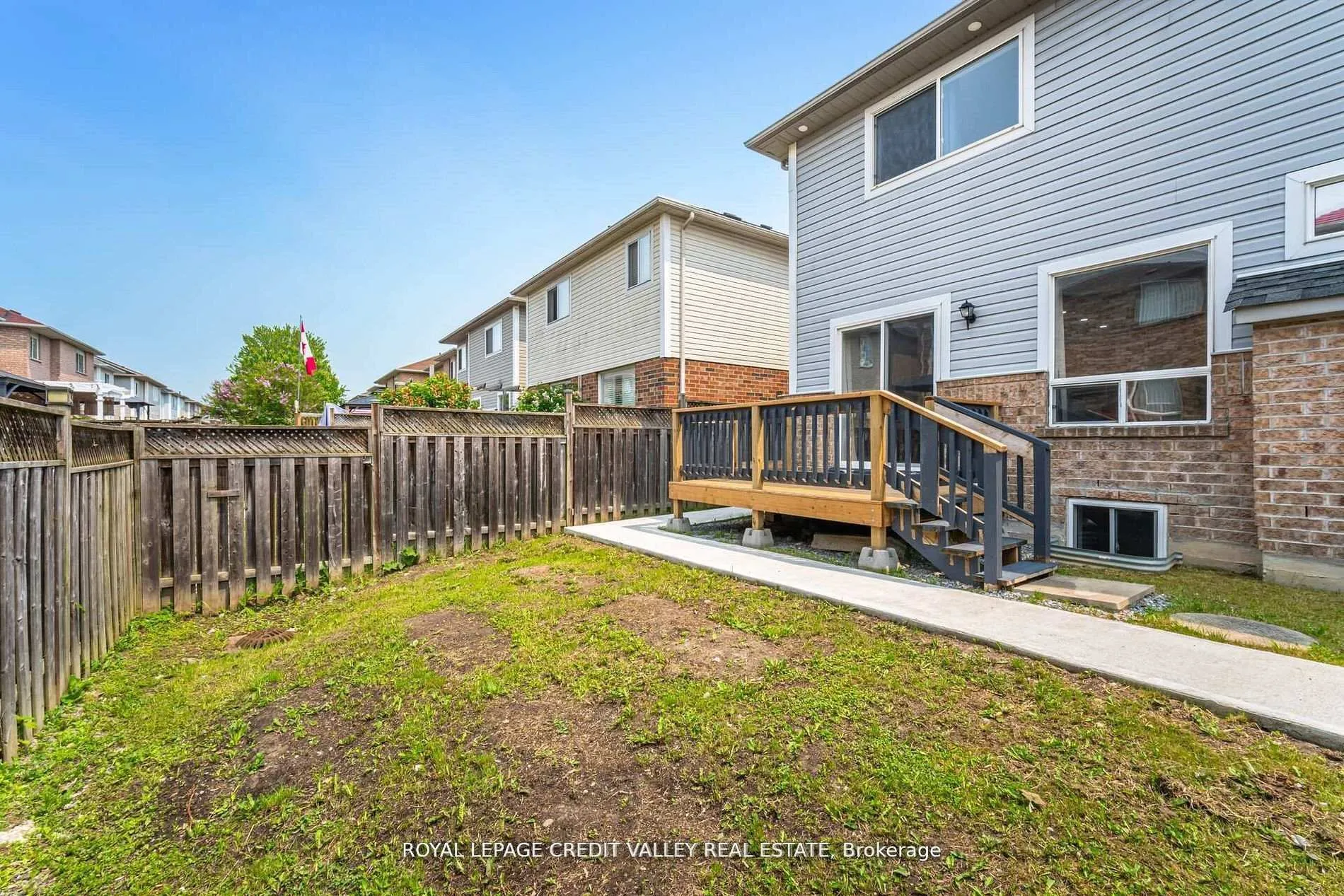 Photo 48 of 12 Greenhalf Drive, Ajax, South East — HOMEH