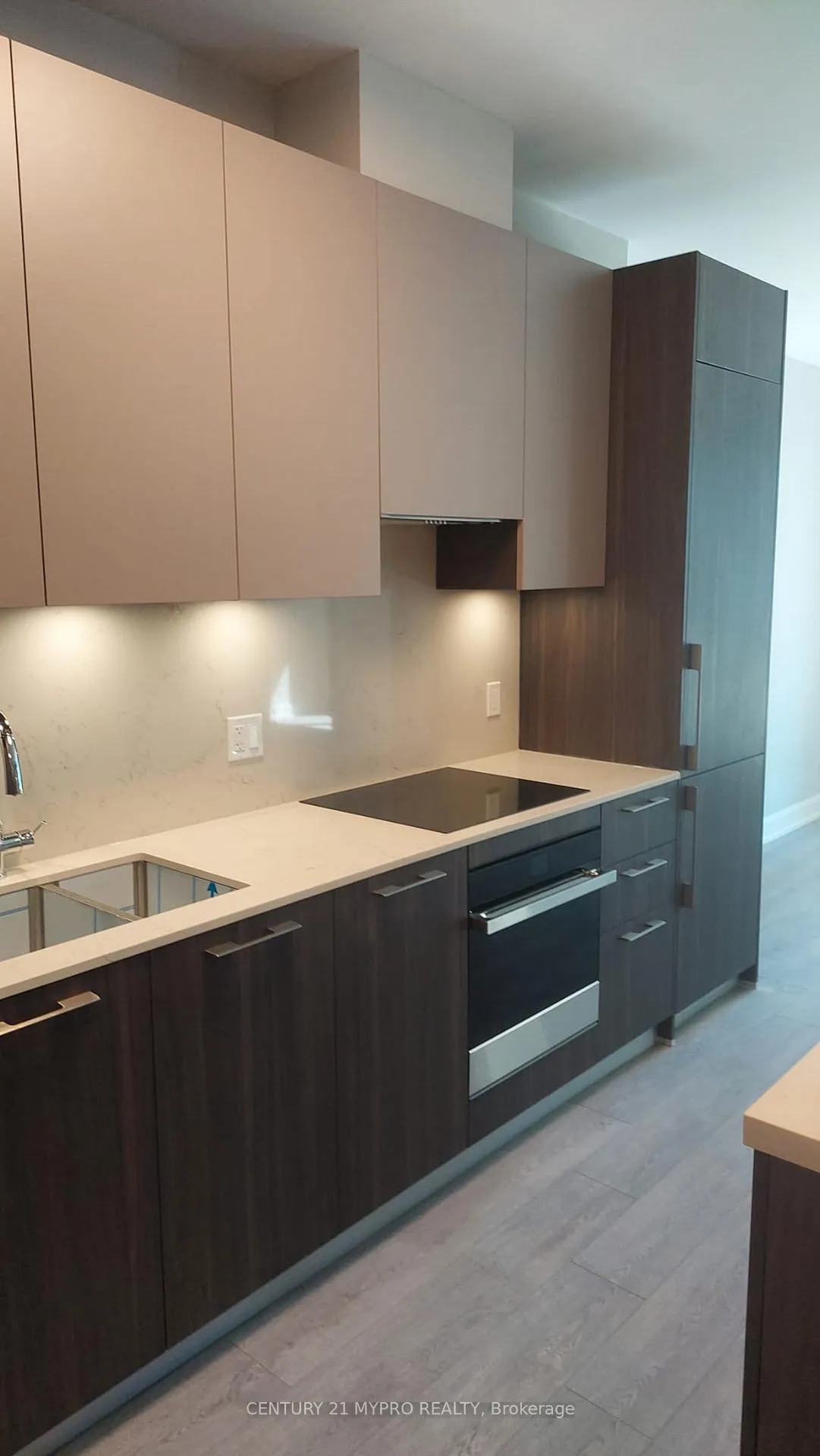 Photo 2 of Unit 227, 38 Water Walk Drive, Markham, Unionville — HOMEH