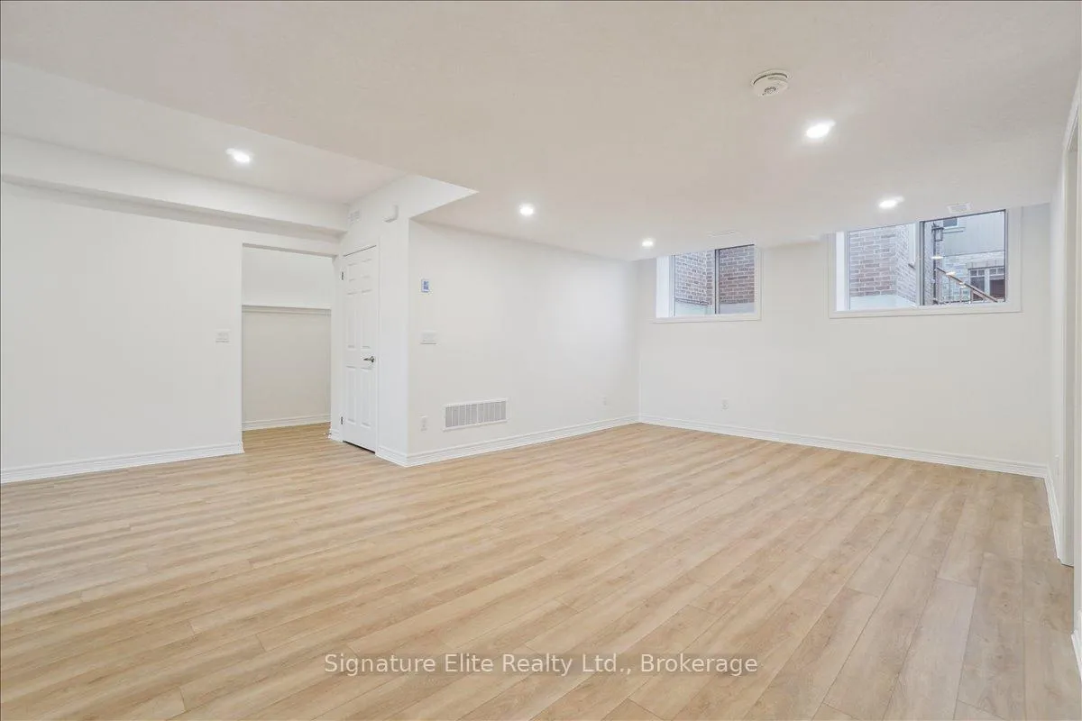Photo 12 of Unit Unit 2, 55 Shipley Avenue, Collingwood — HOMEH