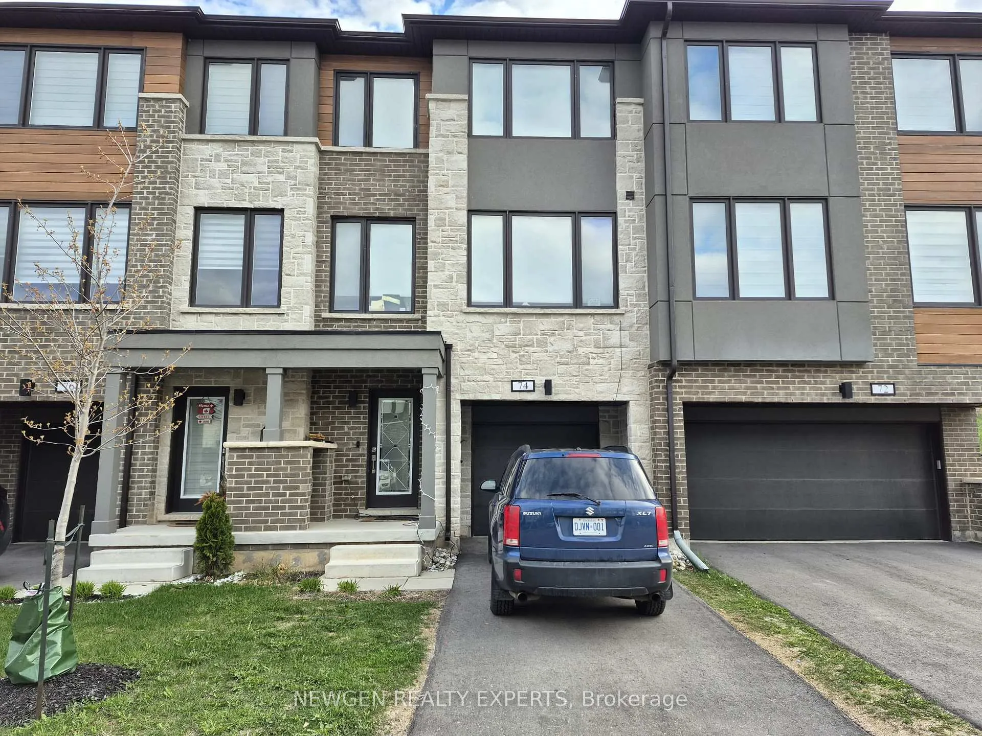 Photo 1 of 74 Windtree Way, Halton Hills, Georgetown — HOMEH