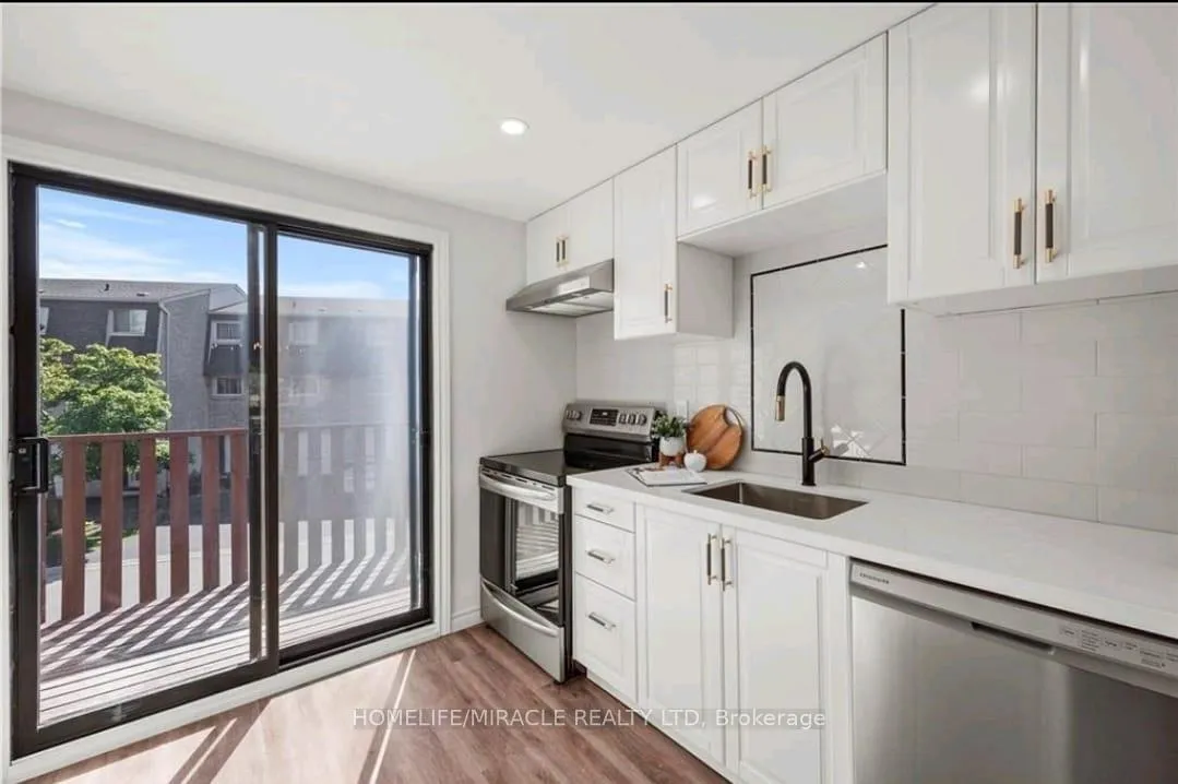 Photo 2 of Unit 38, 1250 Limeridge Road E, Hamilton, Lisgar — HOMEH