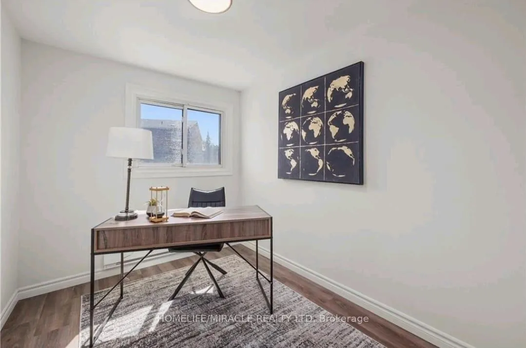 Photo 5 of Unit 38, 1250 Limeridge Road E, Hamilton, Lisgar — HOMEH