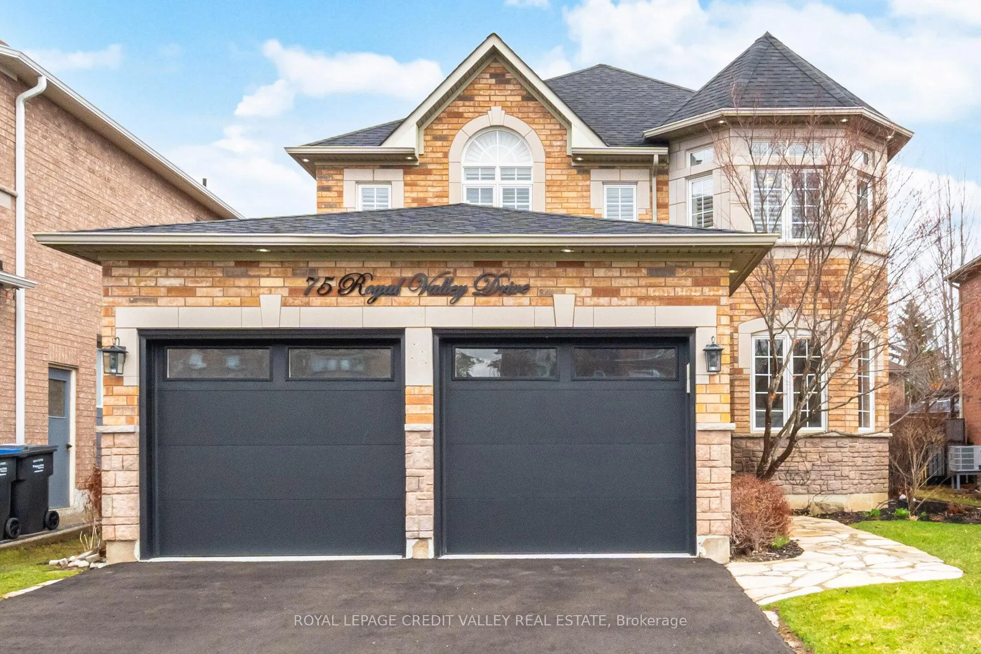 Photo 1 of 75 Royal Valley Drive S, Caledon, Rural Caledon — HOMEH