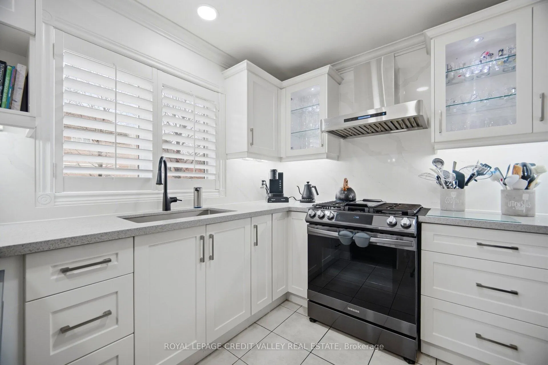 Photo 12 of 75 Royal Valley Drive S, Caledon, Rural Caledon — HOMEH