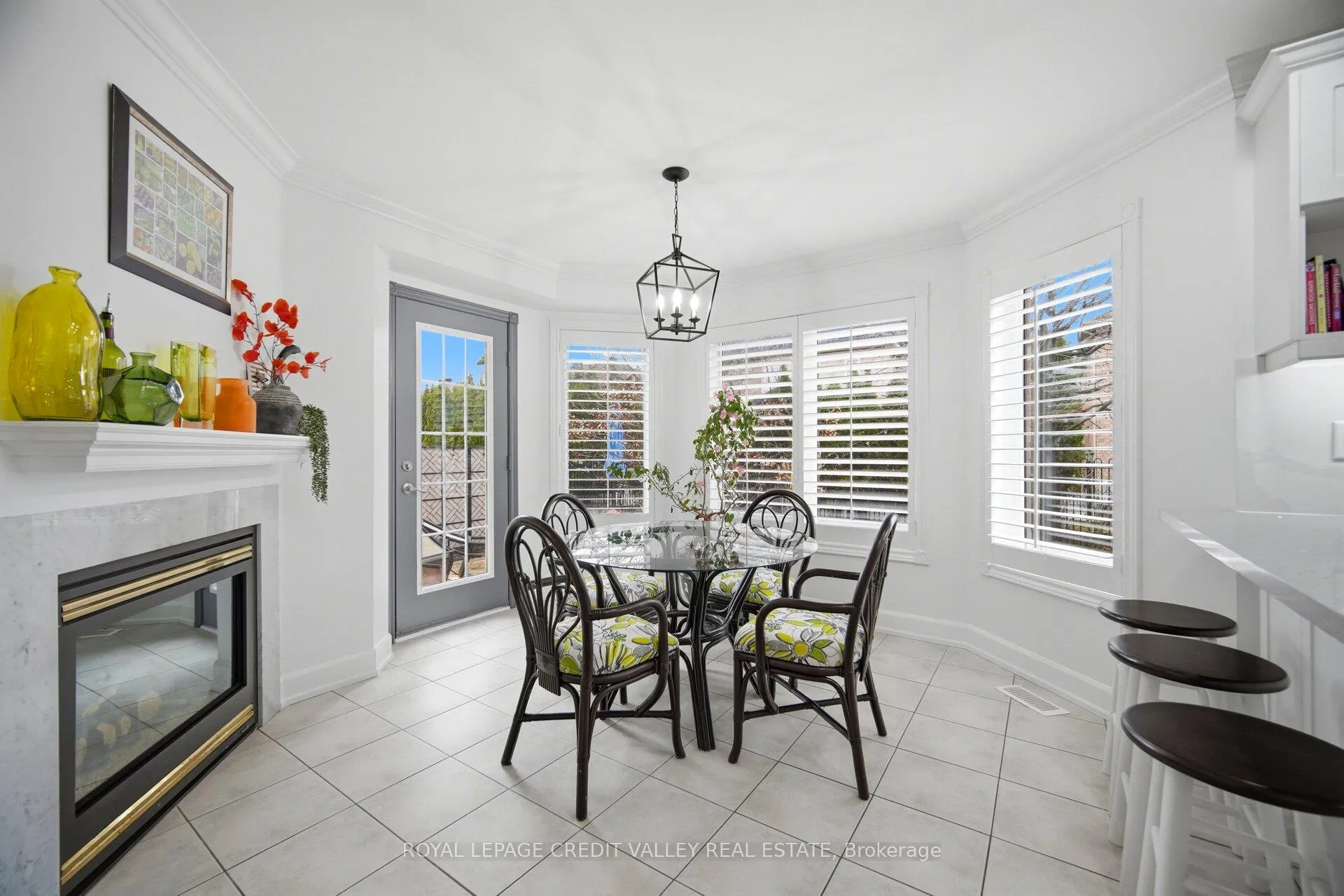 Photo 13 of 75 Royal Valley Drive S, Caledon, Rural Caledon — HOMEH