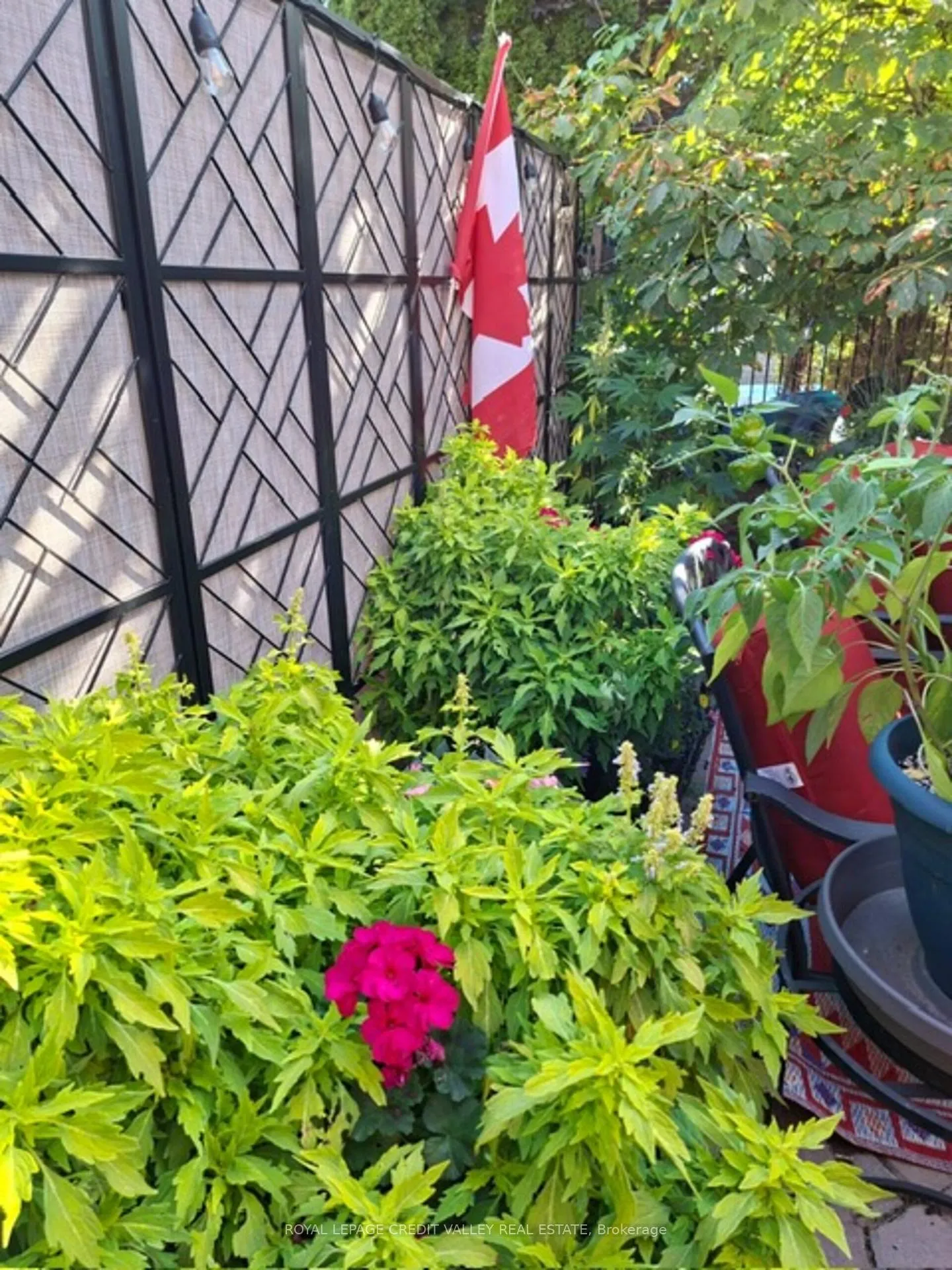 Photo 32 of 75 Royal Valley Drive S, Caledon, Rural Caledon — HOMEH