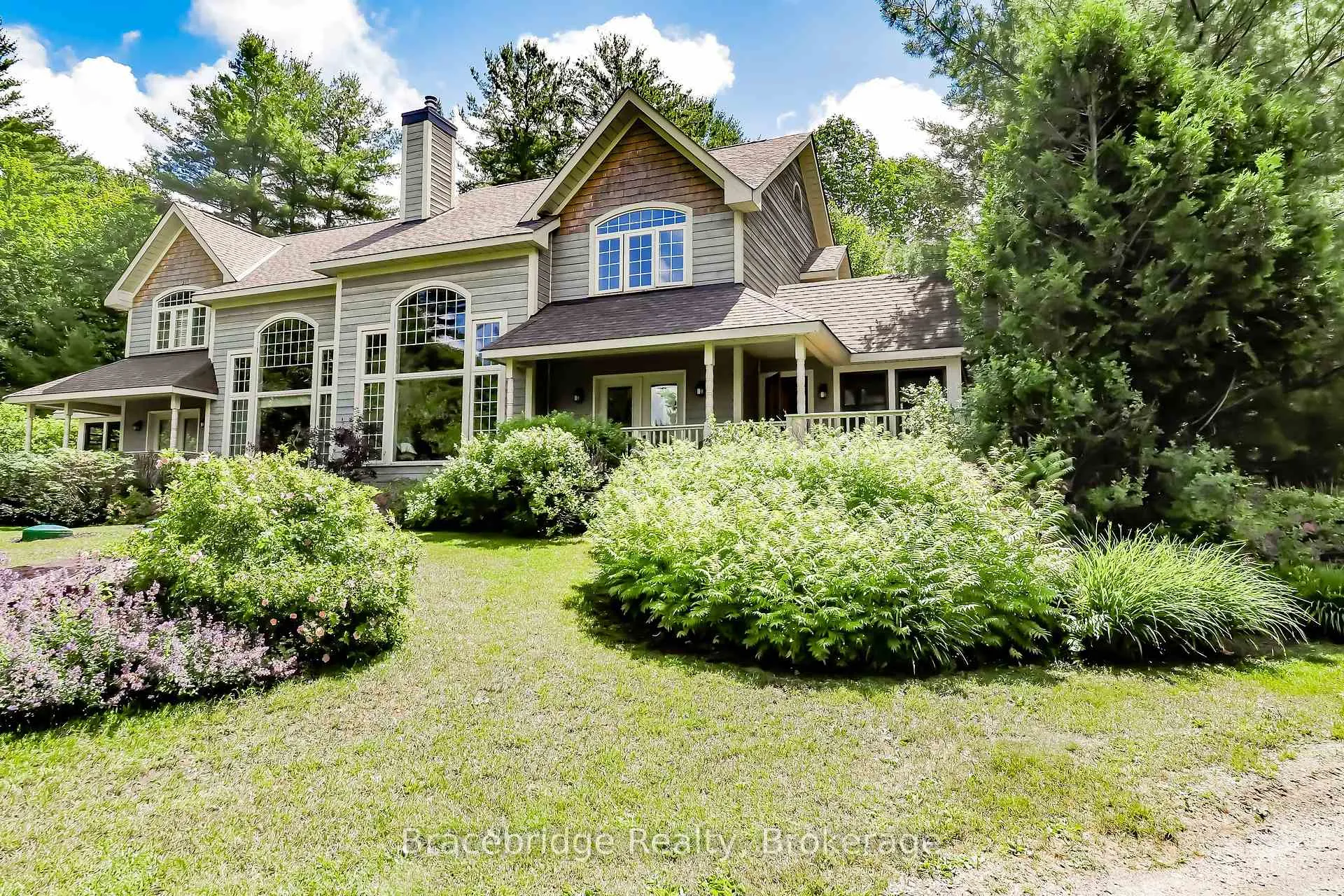 Photo of Unit Carling 10 W3, 3876 Muskoka Rd 118 Highway