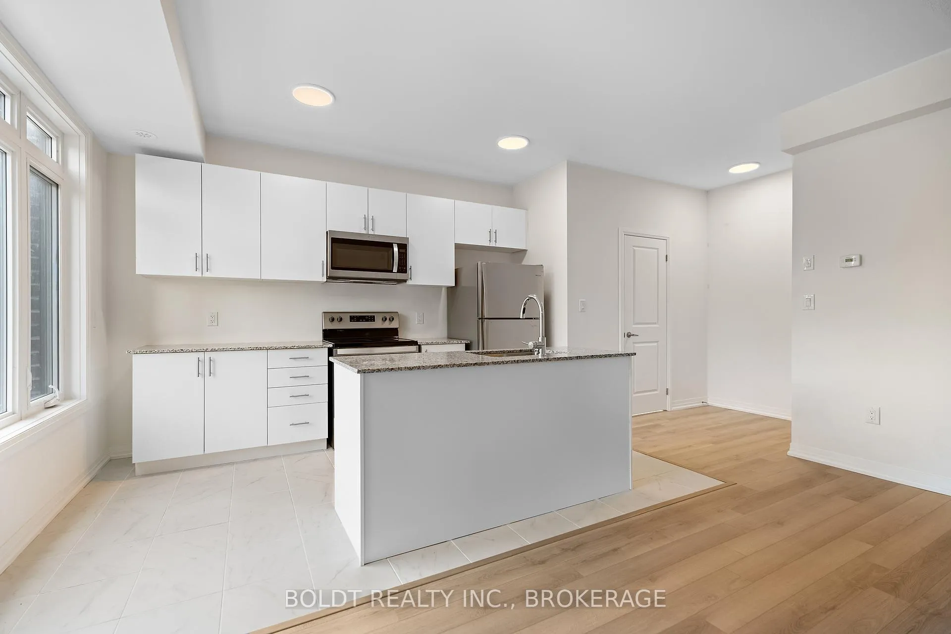 Photo 14 of 4 Sidney Rose Common, St. Catharines, Glendale/Glenridge — HOMEH