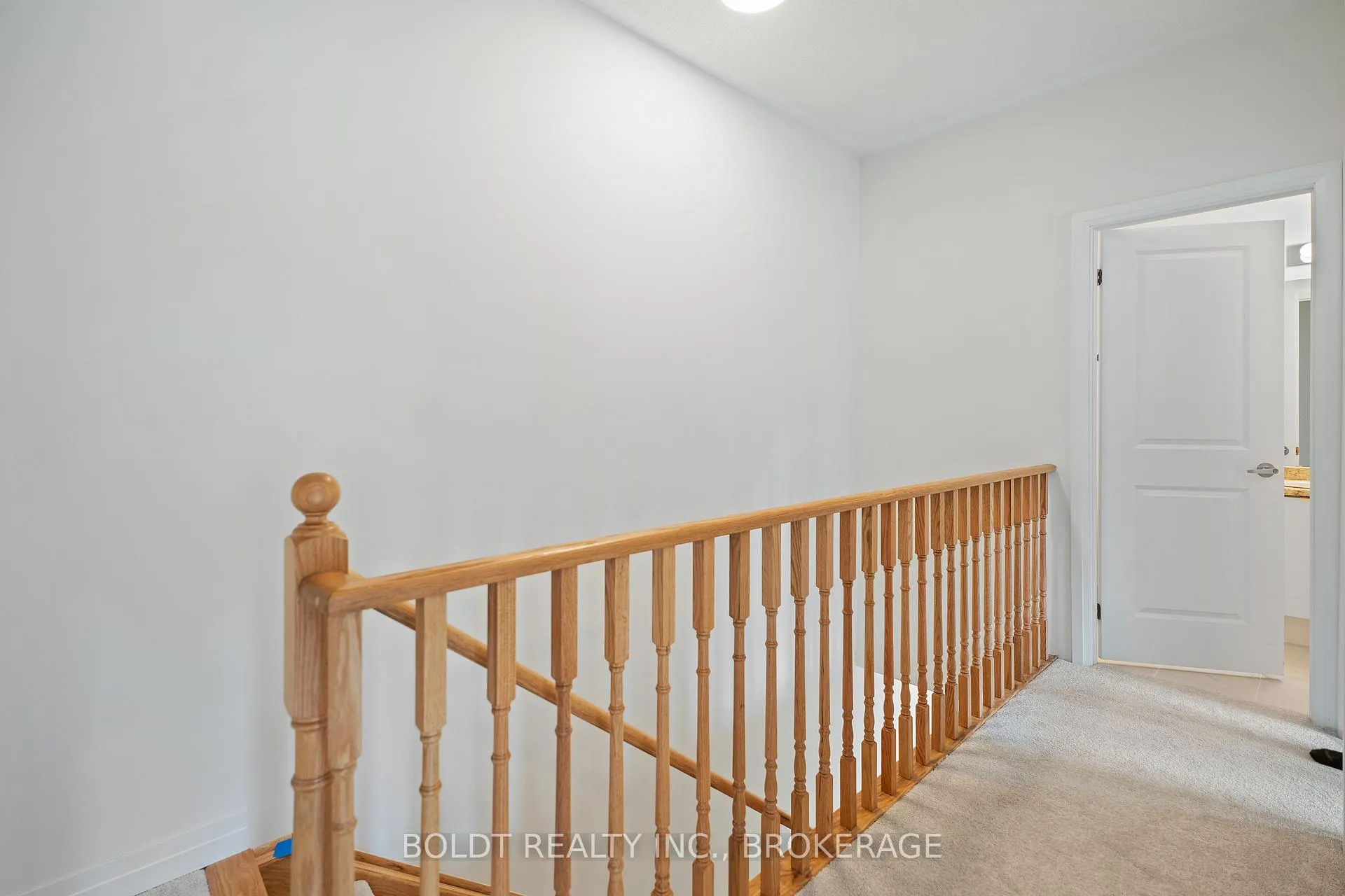 Photo 19 of 4 Sidney Rose Common, St. Catharines, Glendale/Glenridge — HOMEH