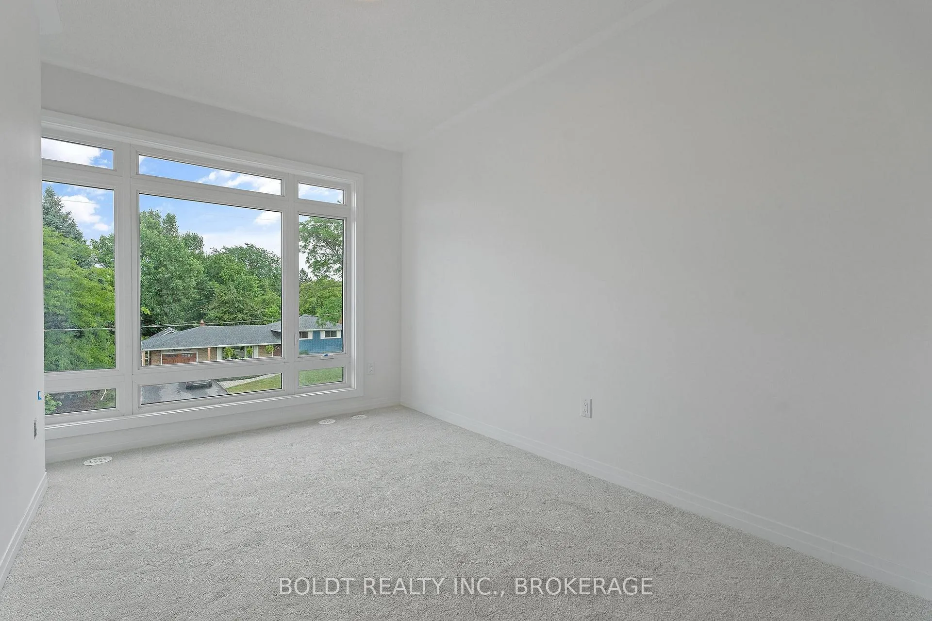 Photo 21 of 4 Sidney Rose Common, St. Catharines, Glendale/Glenridge — HOMEH
