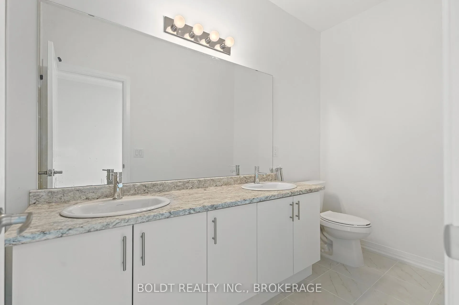 Photo 23 of 4 Sidney Rose Common, St. Catharines, Glendale/Glenridge — HOMEH