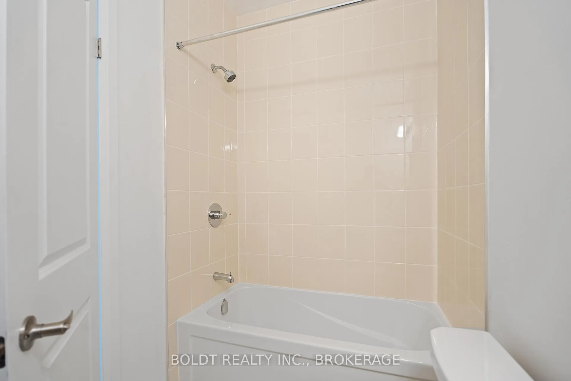 Photo 27 of 4 Sidney Rose Common, St. Catharines, Glendale/Glenridge — HOMEH