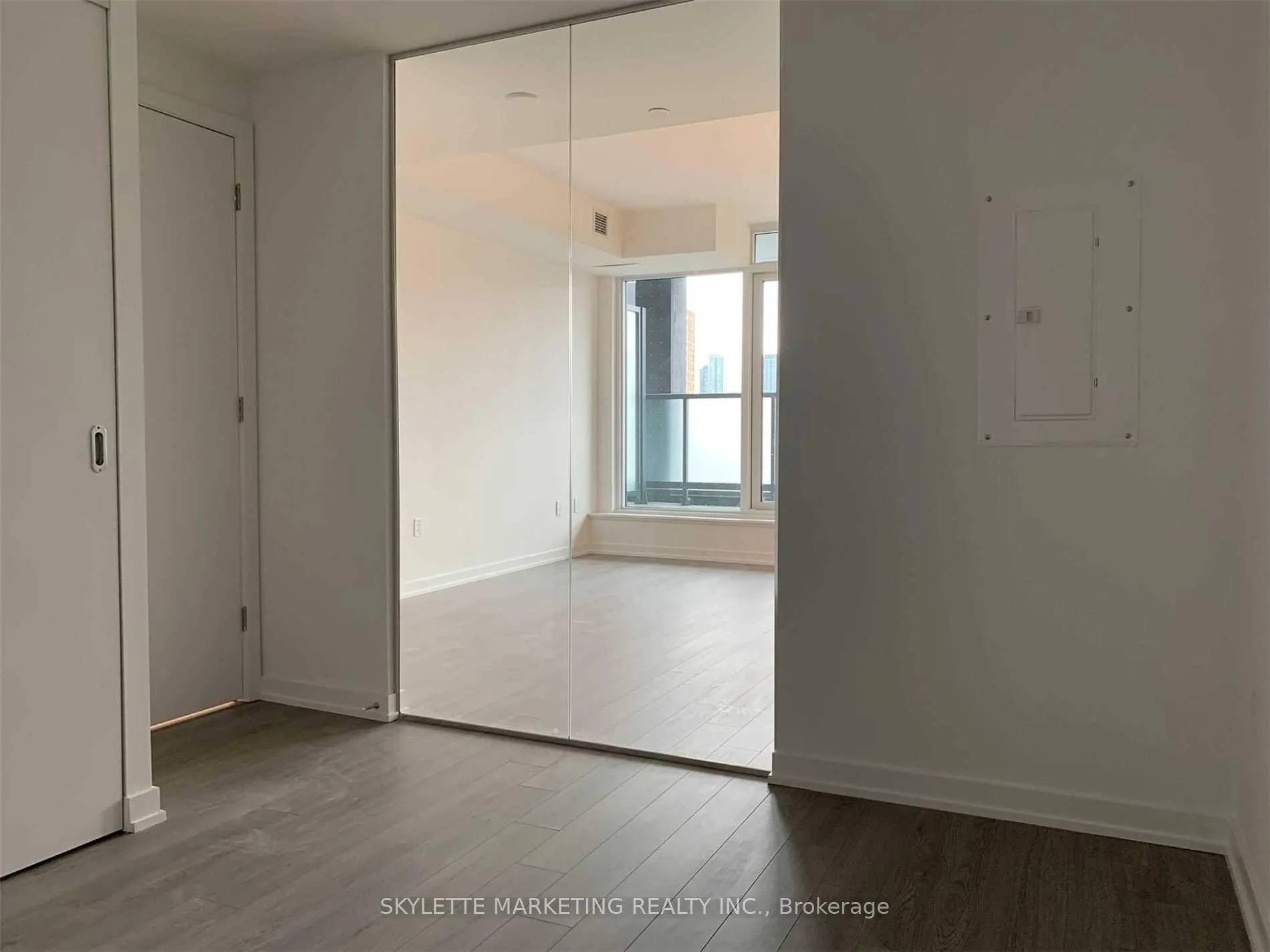 Photo 4 of Unit 314, 50 Power Street, Toronto, Moss Park — HOMEH
