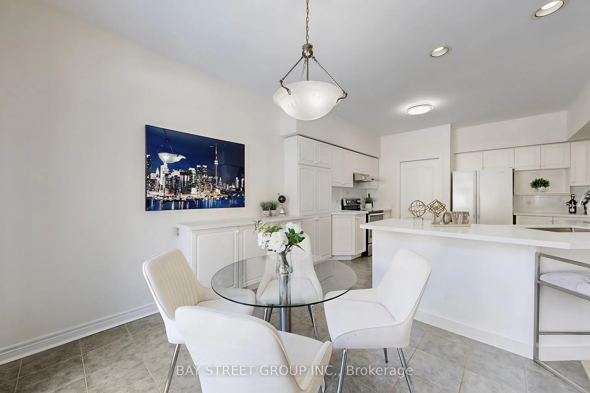 Photo 12 of 103 Colesbrook Road, Richmond Hill, Westbrook — HOMEH