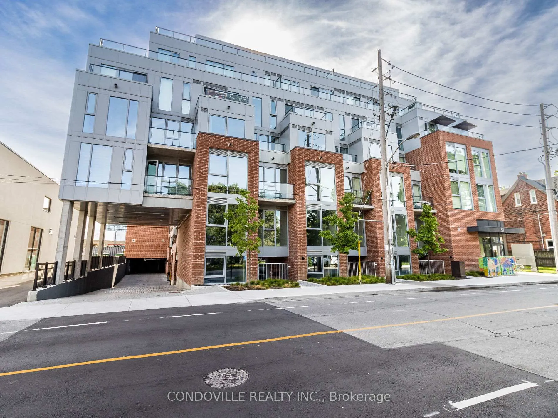Front of Unit 612, 57 Brock Street W