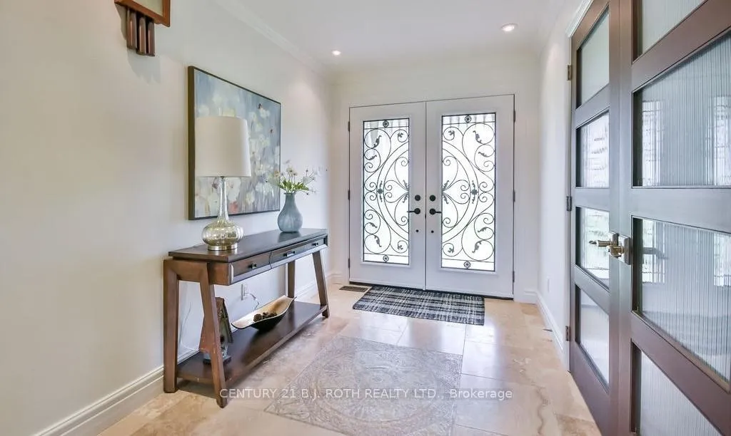 Photo 3 of 12 Noraline Avenue, Springwater, Midhurst — HOMEH