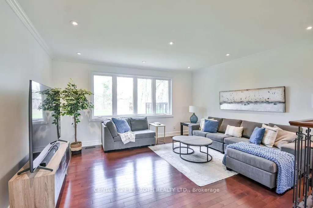 Photo 4 of 12 Noraline Avenue, Springwater, Midhurst — HOMEH