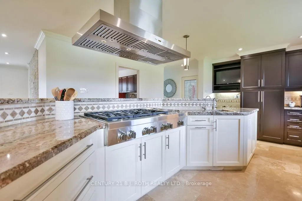 Photo 8 of 12 Noraline Avenue, Springwater, Midhurst — HOMEH