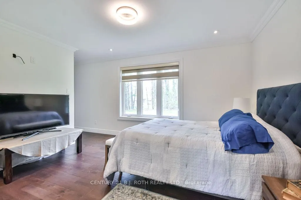 Photo 26 of 12 Noraline Avenue, Springwater, Midhurst — HOMEH