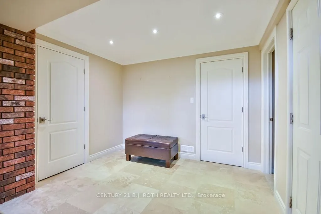 Photo 34 of 12 Noraline Avenue, Springwater, Midhurst — HOMEH