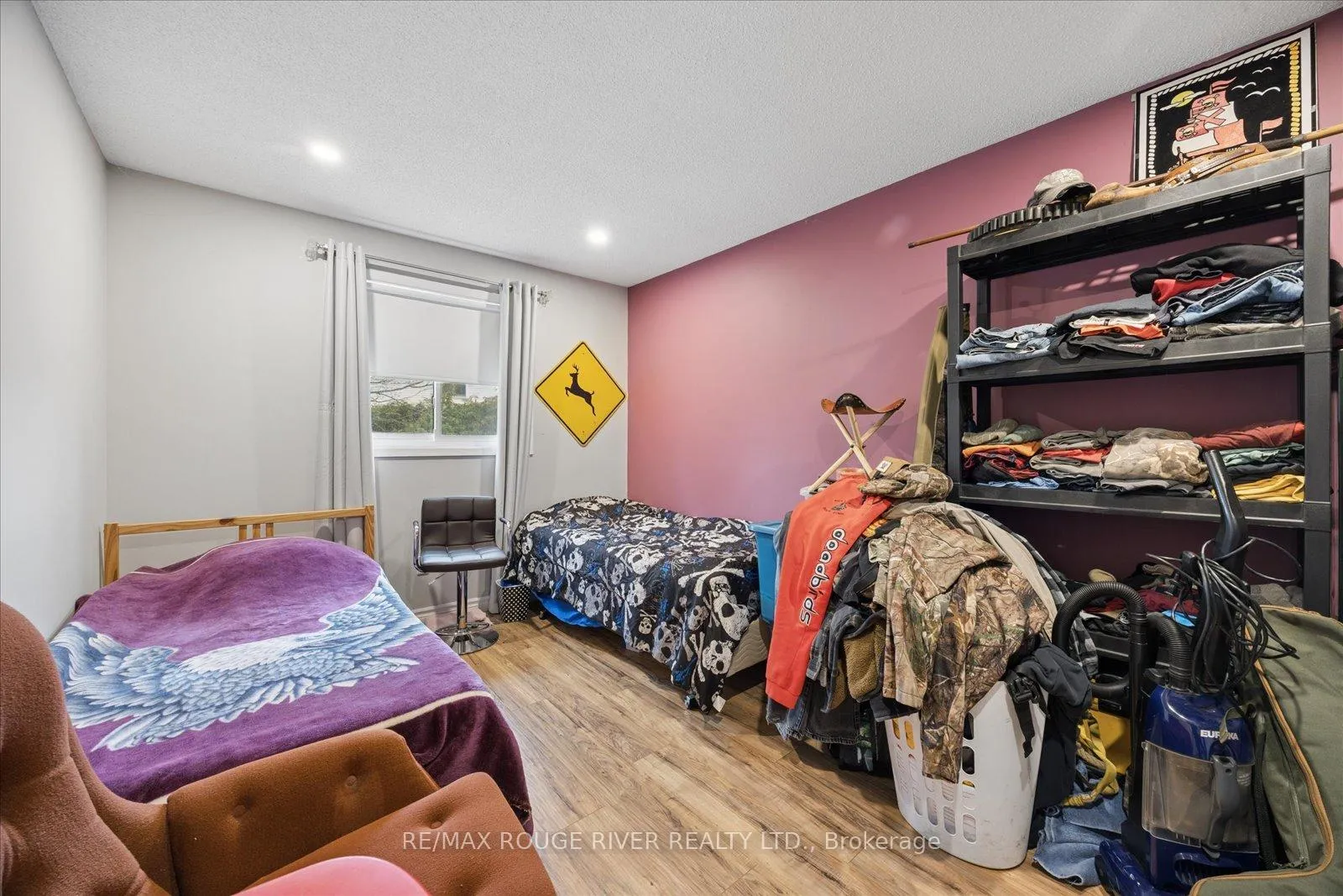 Photo 9 of 79 Broadlands Crescent, Clarington, Courtice — HOMEH