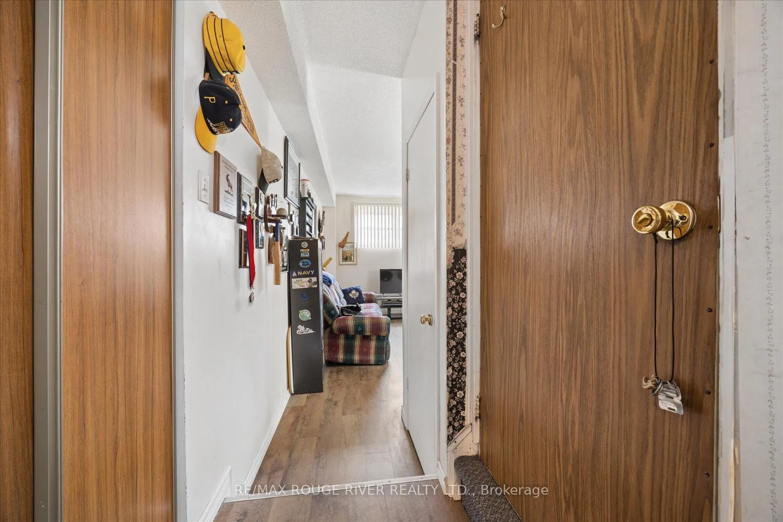 Photo 12 of 79 Broadlands Crescent, Clarington, Courtice — HOMEH