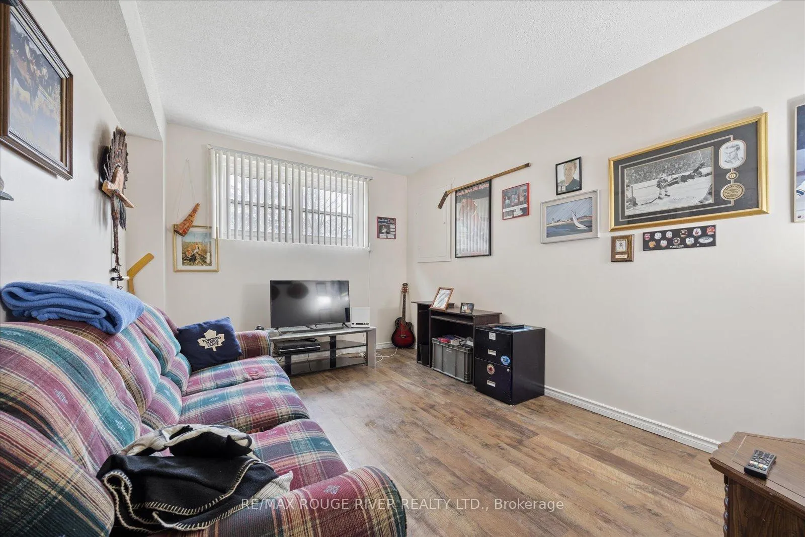 Photo 13 of 79 Broadlands Crescent, Clarington, Courtice — HOMEH
