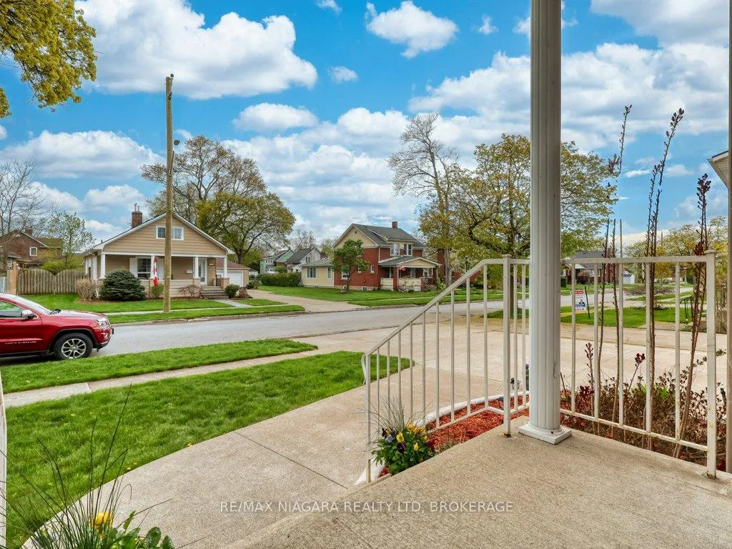 Photo 49 of 8110 Lamont Avenue, Niagara Falls, Chippawa — HOMEH