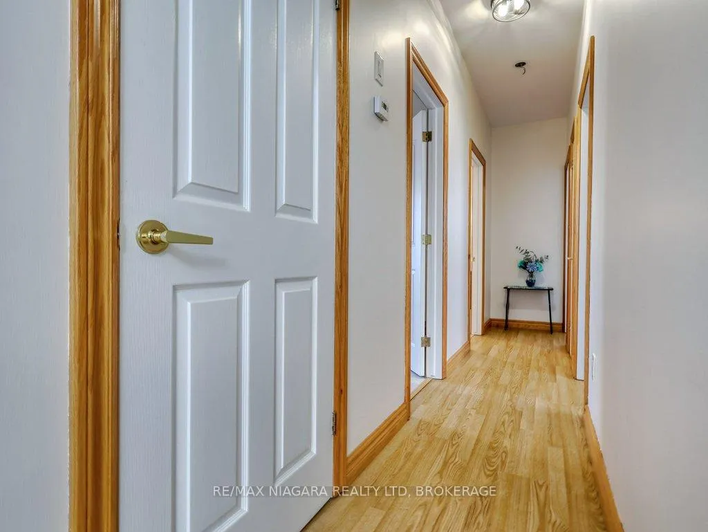 Photo 20 of 8110 Lamont Avenue, Niagara Falls, Chippawa — HOMEH