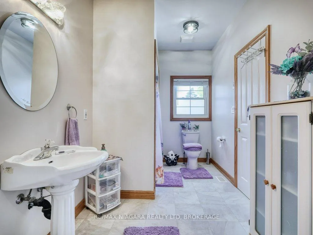 Photo 24 of 8110 Lamont Avenue, Niagara Falls, Chippawa — HOMEH