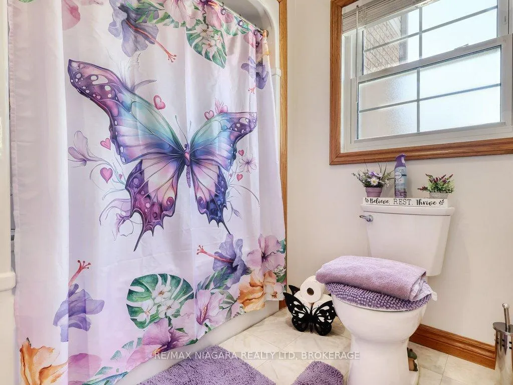 Photo 26 of 8110 Lamont Avenue, Niagara Falls, Chippawa — HOMEH