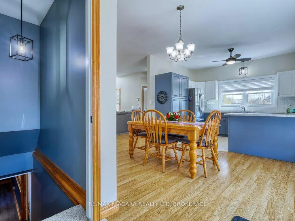 Photo 34 of 8110 Lamont Avenue, Niagara Falls, Chippawa — HOMEH