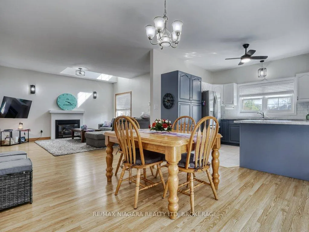 Photo 35 of 8110 Lamont Avenue, Niagara Falls, Chippawa — HOMEH