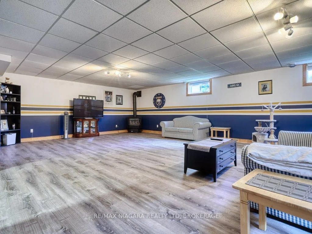 Photo 39 of 8110 Lamont Avenue, Niagara Falls, Chippawa — HOMEH