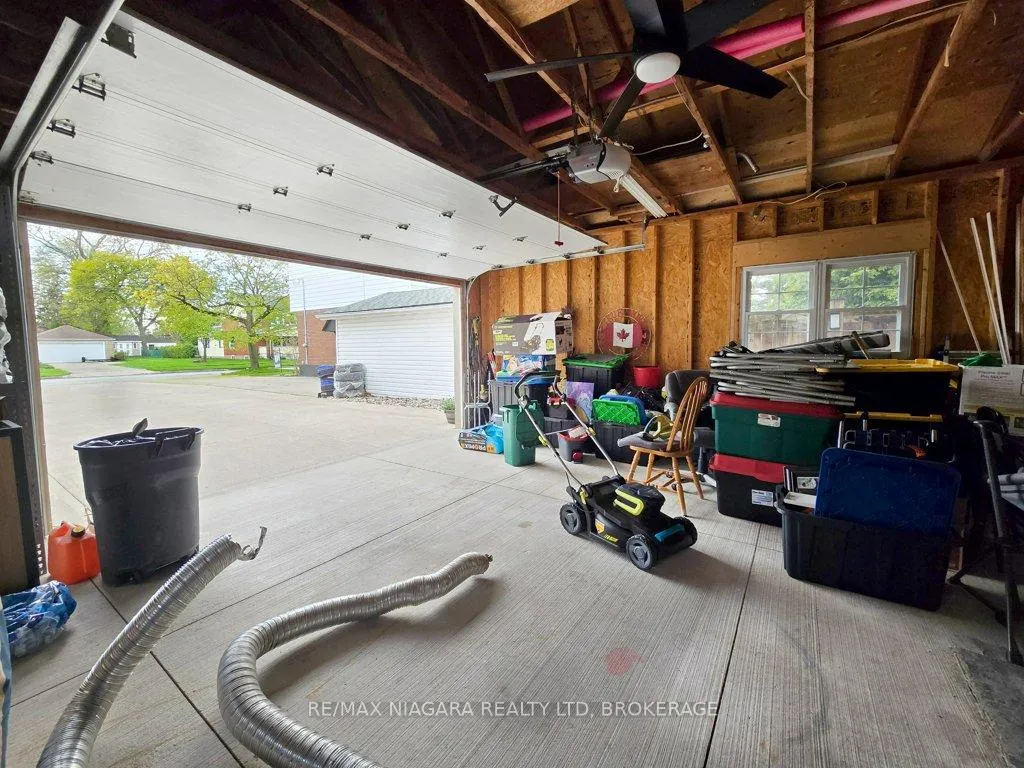 Photo 46 of 8110 Lamont Avenue, Niagara Falls, Chippawa — HOMEH