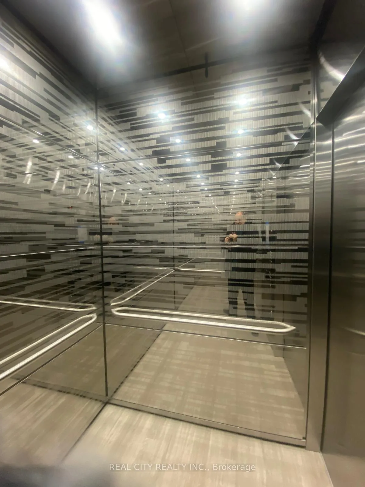 Photo 13 of Unit 512, 8188 Yonge Street, Vaughan, Uplands — HOMEH