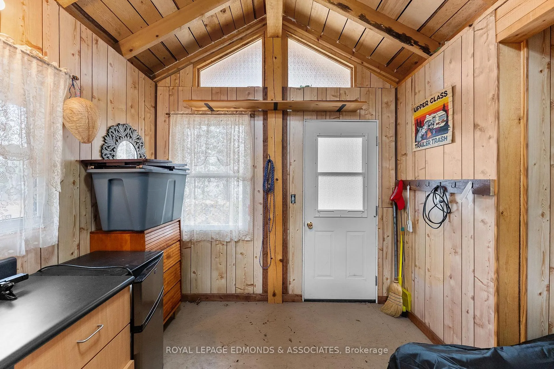 Photo 5 of 290 Hennessy Trail, Whitewater Region, Whitewater Region — HOMEH