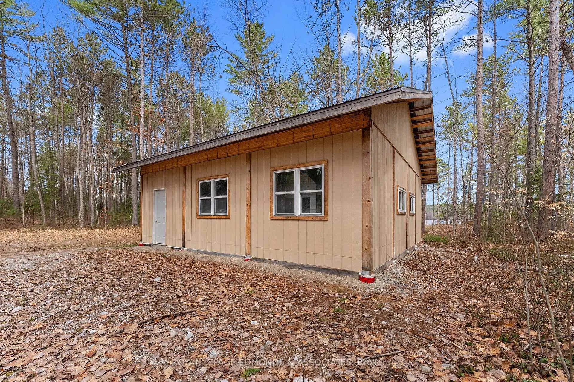 Photo 40 of 290 Hennessy Trail, Whitewater Region, Whitewater Region — HOMEH