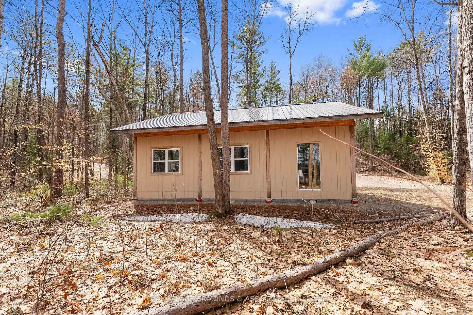 Photo 44 of 290 Hennessy Trail, Whitewater Region, Whitewater Region — HOMEH