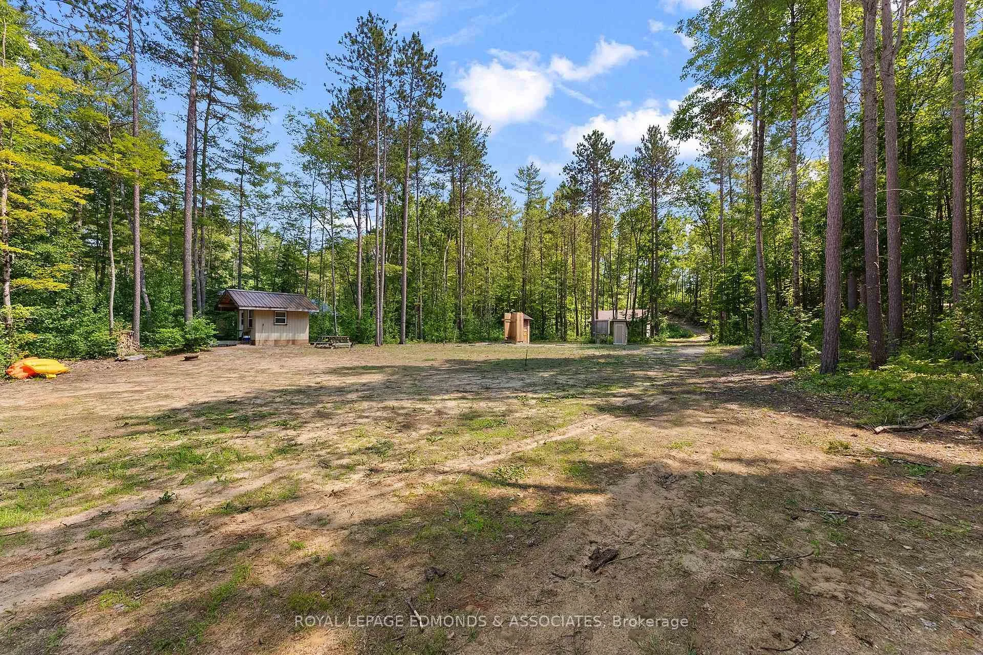Photo 14 of 290 Hennessy Trail, Whitewater Region, Whitewater Region — HOMEH