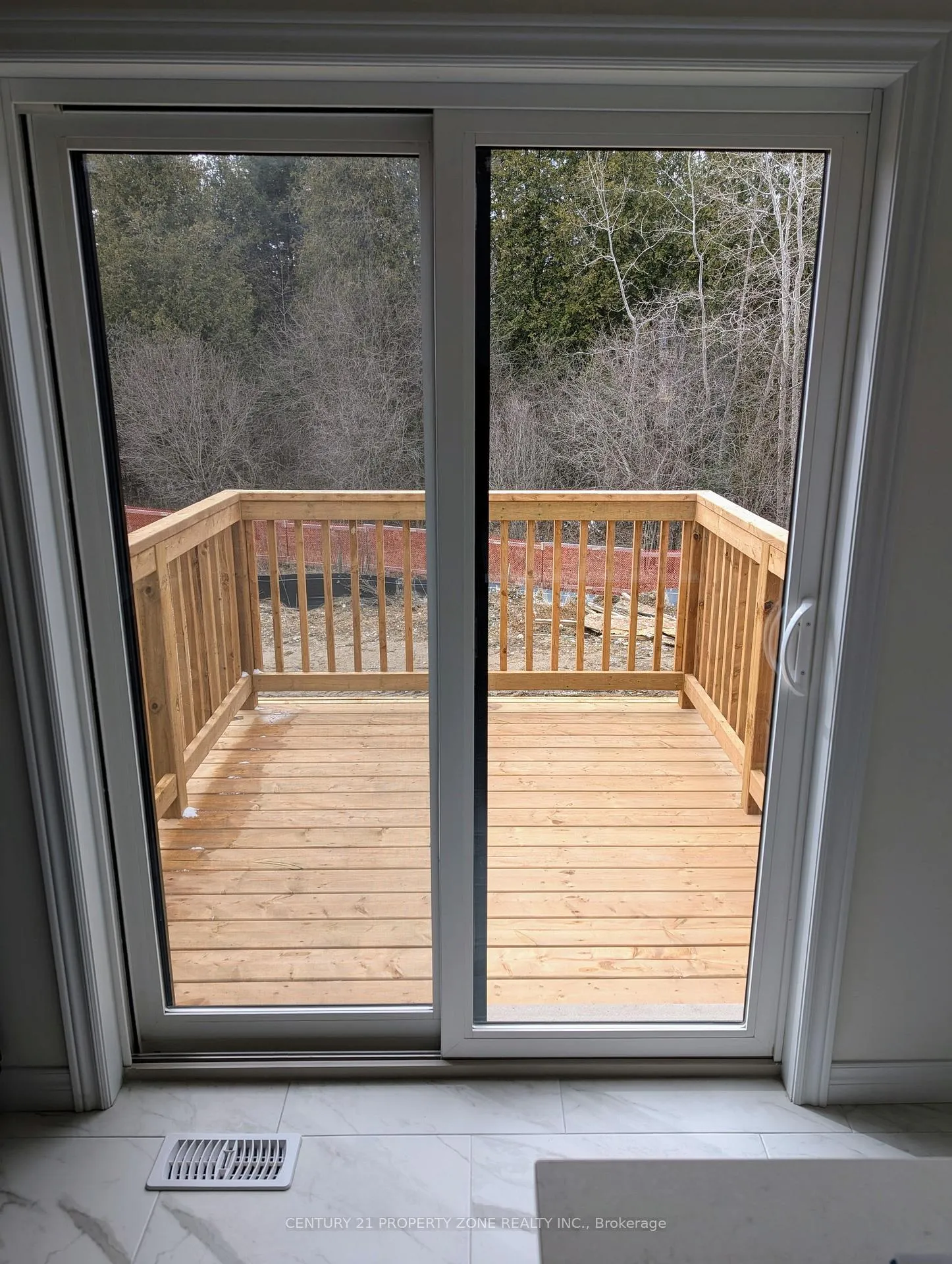 Photo 10 of 55 Arabella Drive, Guelph, Kortright East — HOMEH