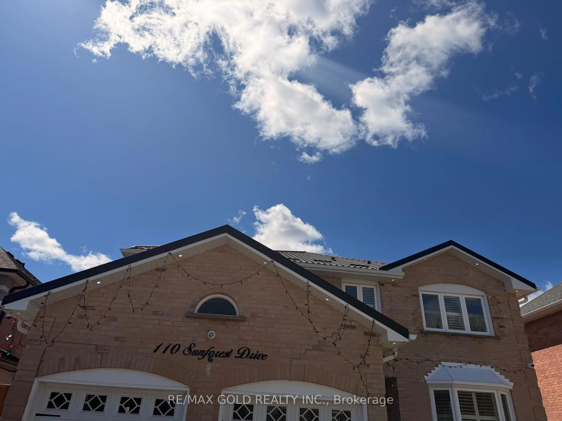 Photo 2 of Unit Main Floor, 11 Sunforest Drive, Brampton, Heart Lake West — HOMEH