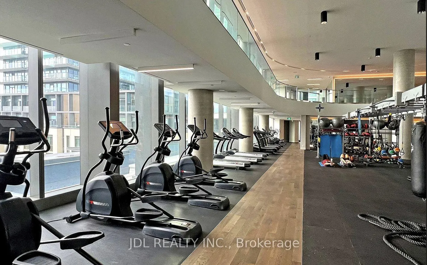 Photo 9 of Unit 3803, 7890 Jane Street, Vaughan, Vaughan Corporate Centre — HOMEH
