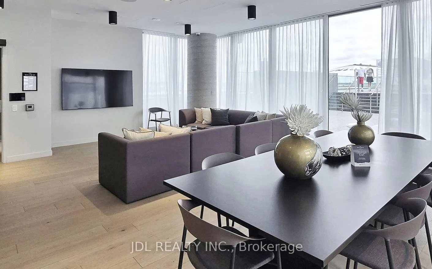 Photo 10 of Unit 3803, 7890 Jane Street, Vaughan, Vaughan Corporate Centre — HOMEH